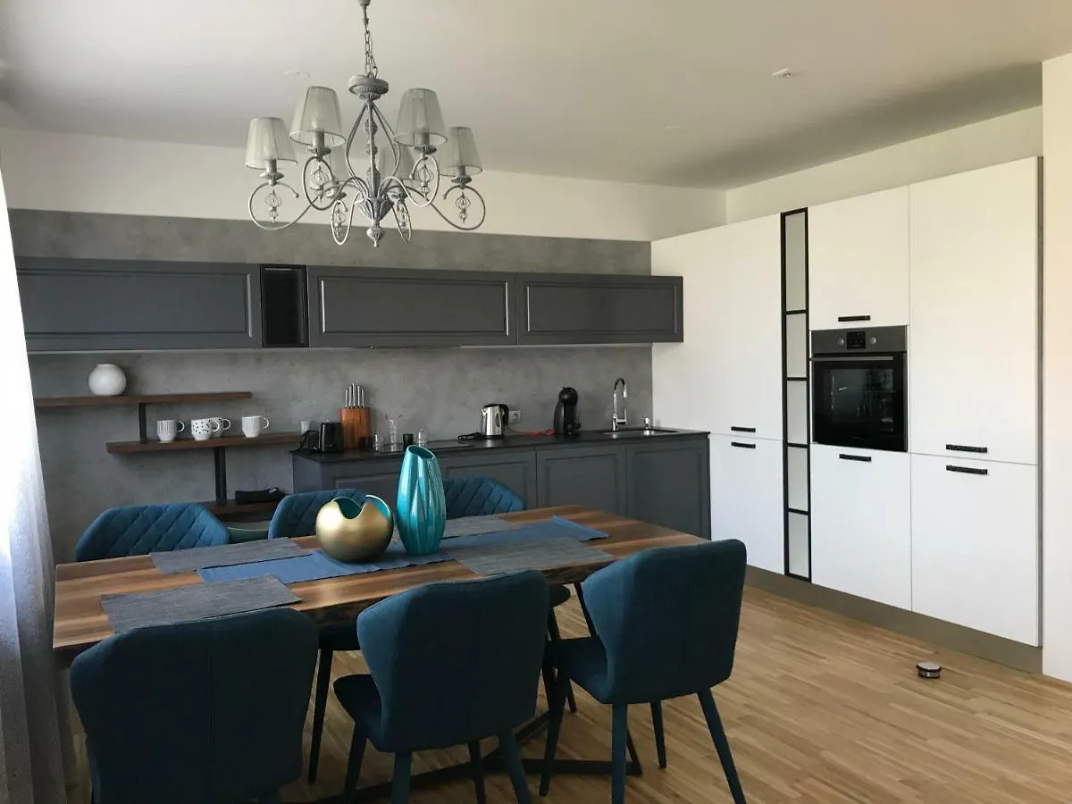 Vienna Hauptbanhof And Belvedere Two Bedroom Apartment