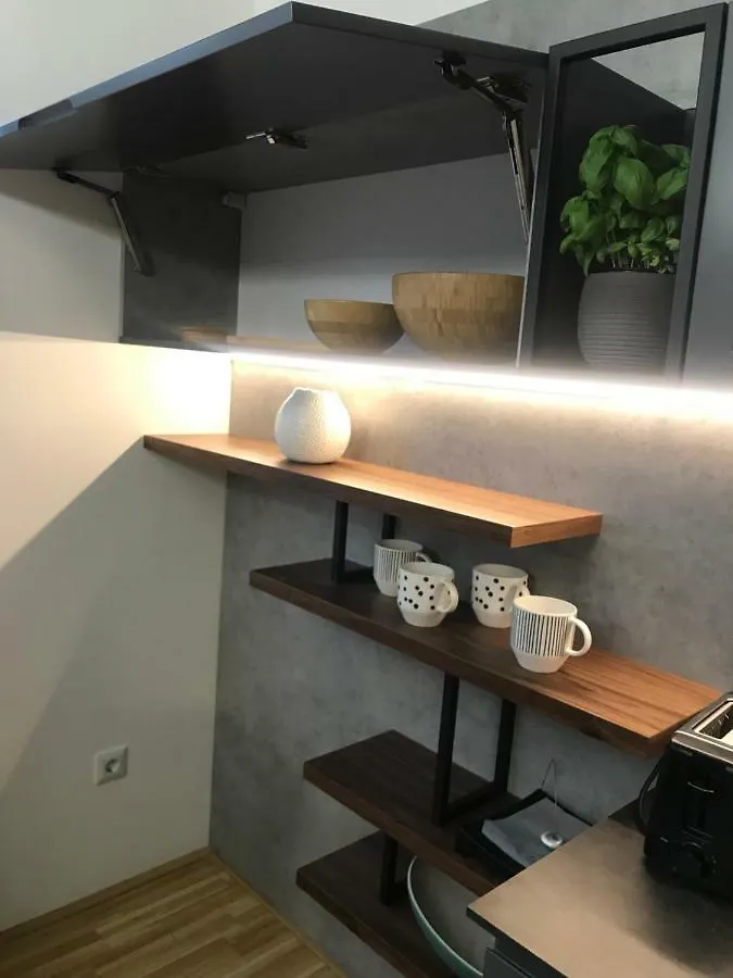 Vienna Hauptbanhof And Belvedere Two Bedroom Apartment
