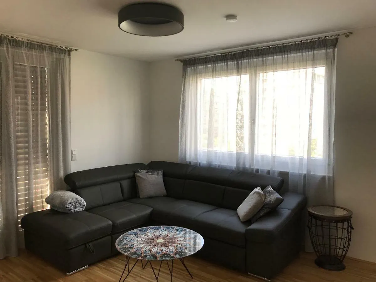 Vienna Hauptbanhof And Belvedere Two Bedroom Apartment 0*,  Autriche