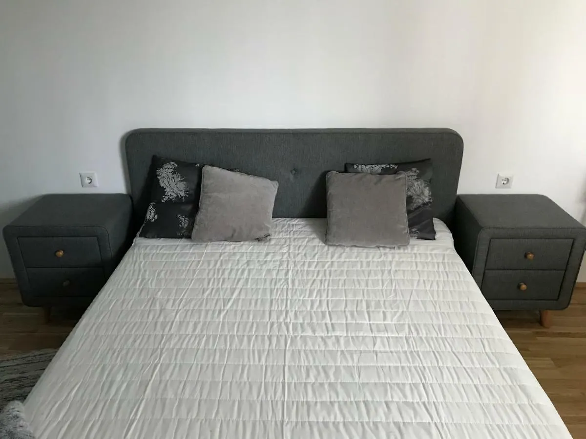 Vienna Hauptbanhof And Belvedere Two Bedroom Apartment 0*,  Autriche