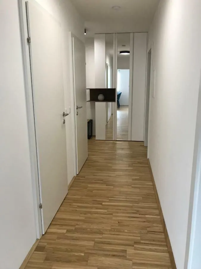 Vienna Hauptbanhof And Belvedere Two Bedroom Apartment 0*,  Autriche