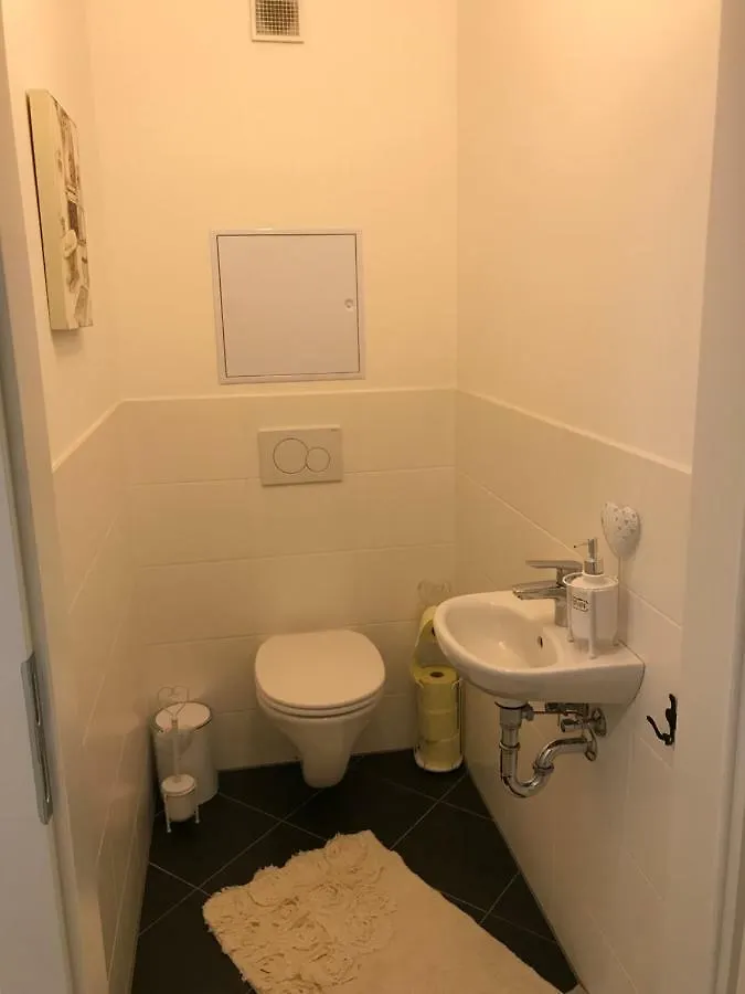 Vienna Hauptbanhof And Belvedere Two Bedroom Apartment Autriche