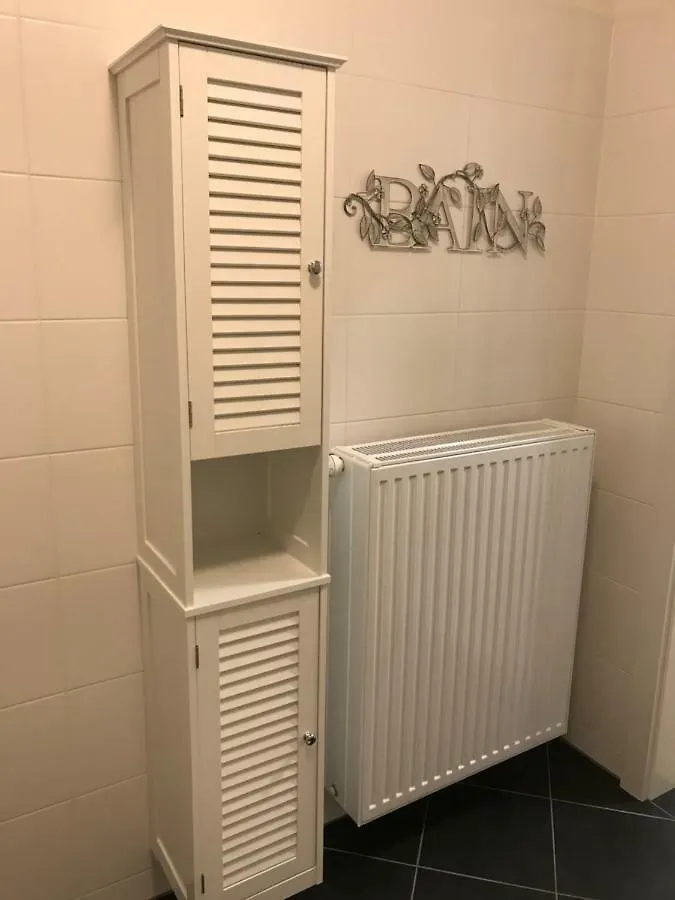 Vienna Hauptbanhof And Belvedere Two Bedroom Apartment
